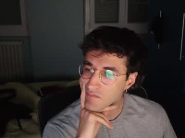 Konoken01 Chaturbate stream image from May 06, 2025