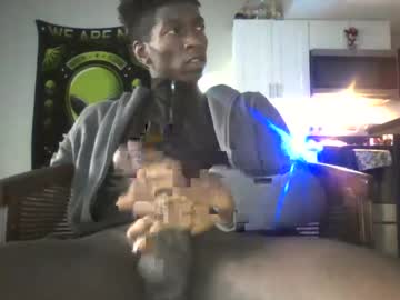 Kingnazo12 Chaturbate stream image from May 06, 2025