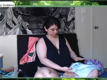 Missestephy1997 Chaturbate stream image from May 06, 2025