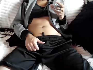 Oscarito4815 Chaturbate stream image from May 06, 2025