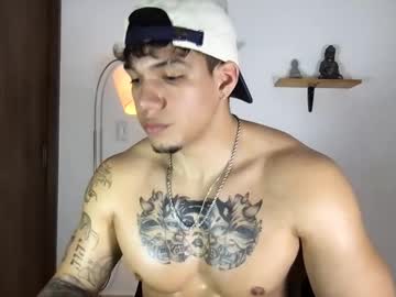 Axel_Taylor21 Chaturbate stream image from May 06, 2025