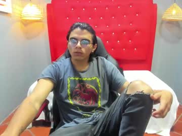 Clemonts Chaturbate stream image from May 06, 2025