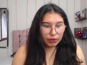 Thamara_Ruiz Chaturbate stream image from May 06, 2025