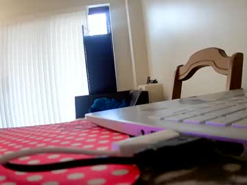 Sol271617 Chaturbate stream image from May 06, 2025