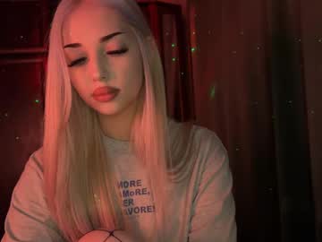 Kittyypurrr Chaturbate stream image from May 06, 2025
