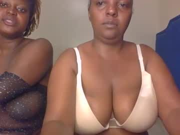 Sexxy_Surphire Chaturbate stream image from May 06, 2025