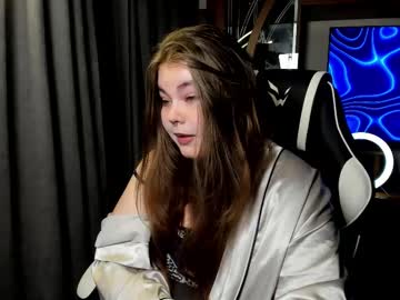 Charmingceleste Chaturbate stream image from May 07, 2025