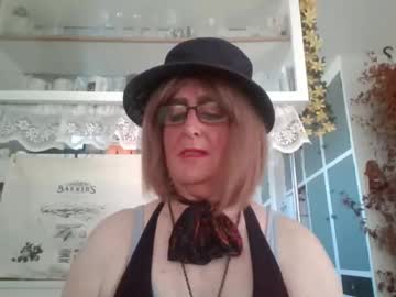 Michelle4u2b Chaturbate stream image from May 07, 2025