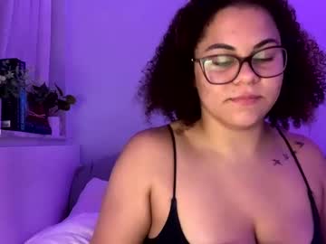 Staceeyyy Chaturbate stream image from May 07, 2025