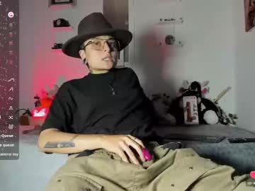 Zuryramirez Chaturbate stream image from May 07, 2025