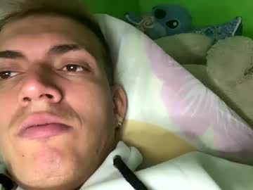Diego5507 Chaturbate stream image from May 07, 2025