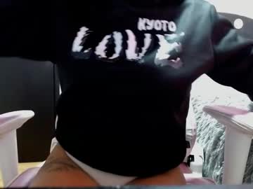 Tati_G Chaturbate stream image from May 07, 2025