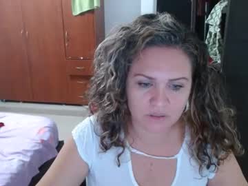 Venecasexy44 Chaturbate stream image from May 07, 2025