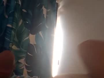 Luplupdzzz Chaturbate stream image from May 07, 2025