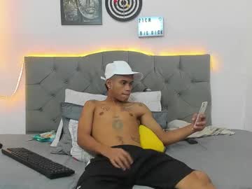 Charmingsinner Chaturbate stream image from May 07, 2025