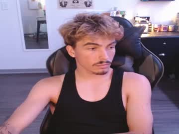 Lueschapter Chaturbate stream image from May 07, 2025