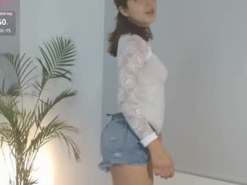 Whitepeach_ Chaturbate stream image from May 07, 2025