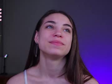 Sunbeamflower Chaturbate stream image from May 07, 2025