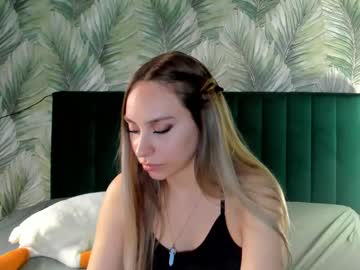 Tessablakee Chaturbate stream image from May 07, 2025