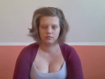 Adrianaglow Chaturbate stream image from May 07, 2025