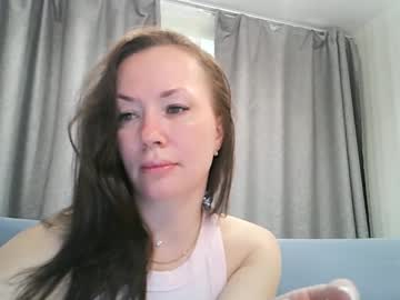 _Yourmoon Chaturbate stream image from May 07, 2025