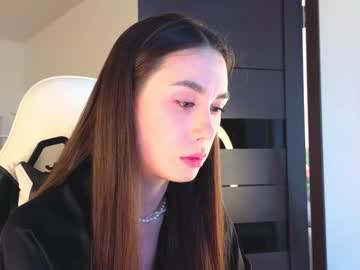 Amelie_Fair Chaturbate stream image from May 07, 2025
