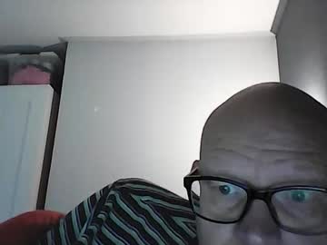 Ringie84 Chaturbate stream image from May 07, 2025