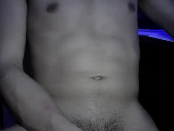 Fixymikey Chaturbate stream image from May 07, 2025
