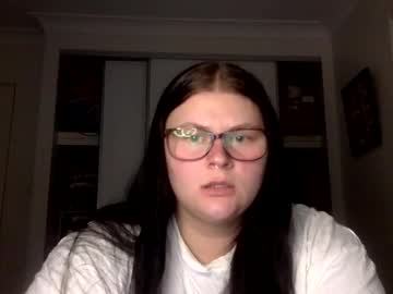 Ivy_Luxe Chaturbate stream image from May 07, 2025