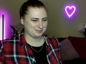 Alicia_Side_Red Chaturbate stream image from May 07, 2025