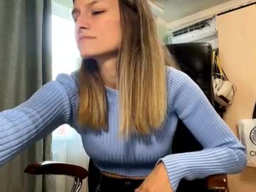 Irresistible_Dream_22 Chaturbate stream image from May 07, 2025