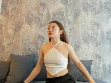 Sprinklefairy Chaturbate stream image from May 07, 2025