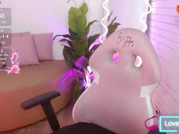 Elara_Tay Chaturbate stream image from May 07, 2025