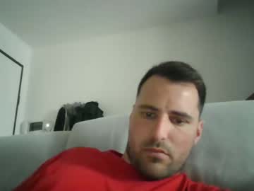 Giacomo9669 Chaturbate stream image from May 07, 2025