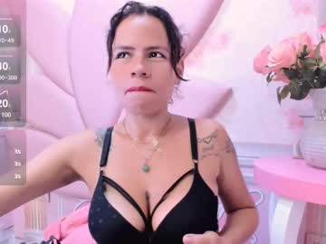 Ginna_Milf Chaturbate stream image from May 07, 2025
