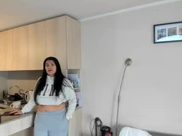 Lila__Morillo Chaturbate stream image from May 07, 2025