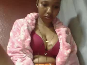Loveinlife750427 Chaturbate stream image from May 07, 2025