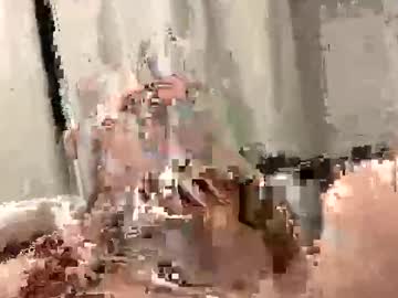 Girthythirdleg Chaturbate stream image from May 07, 2025