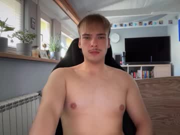 Matibi04 Chaturbate stream image from May 07, 2025