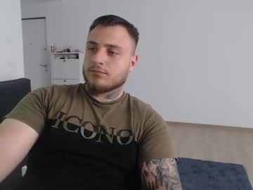 Ruslovee Chaturbate stream image from May 07, 2025