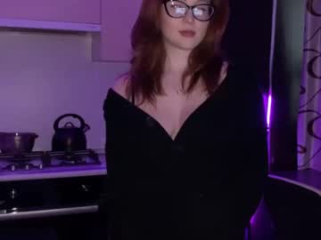 Flowersmon Chaturbate stream image from May 07, 2025