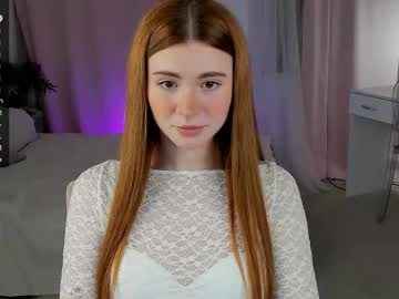 Freckle_Diyana Chaturbate stream image from May 07, 2025