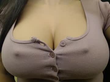 Jen_Mayy Chaturbate stream image from May 07, 2025