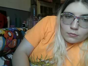 Selenebaby Chaturbate stream image from May 07, 2025