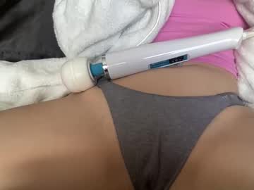 Redhotthot Chaturbate stream image from May 07, 2025