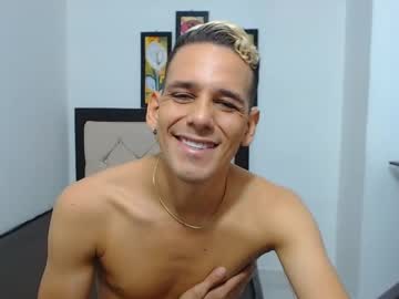 Alan_Thompsonn Chaturbate stream image from May 07, 2025