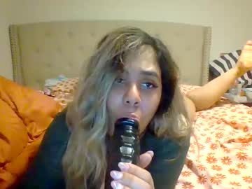 Bigcurvegirl Chaturbate stream image from May 07, 2025
