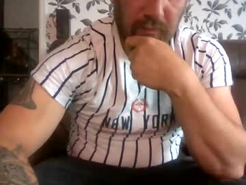 Touchtime23 Chaturbate stream image from May 07, 2025