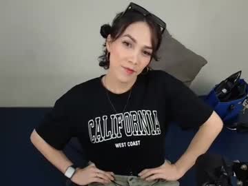 Madameruiz Chaturbate stream image from May 07, 2025