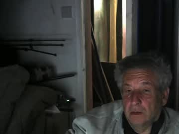 Projectorepson Chaturbate stream image from May 07, 2025